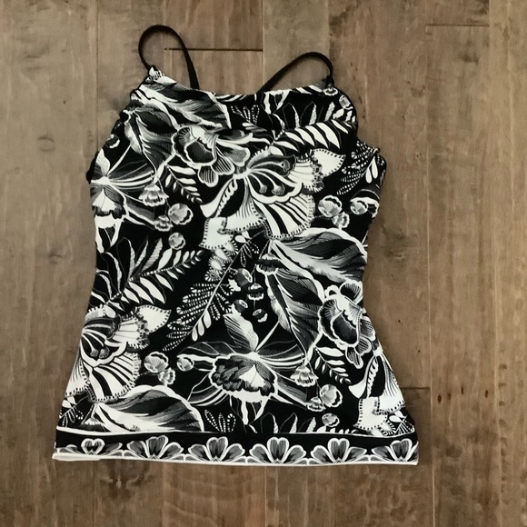 24th & Ocean  Black and White Swim Top, Size M - Picture 1 of 4